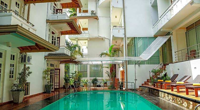 Oak Ray Serene Garden Hotel