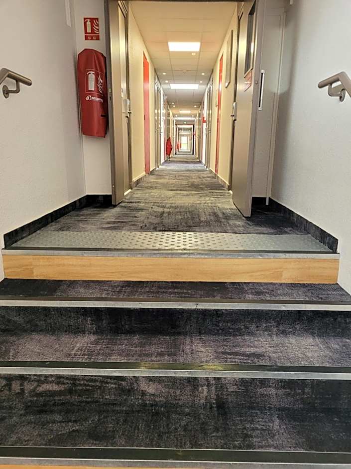 Premiere Classe Lyon Nord Dardilly