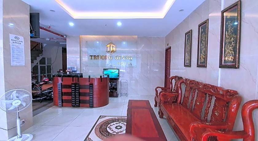 Truong Giang Hotel