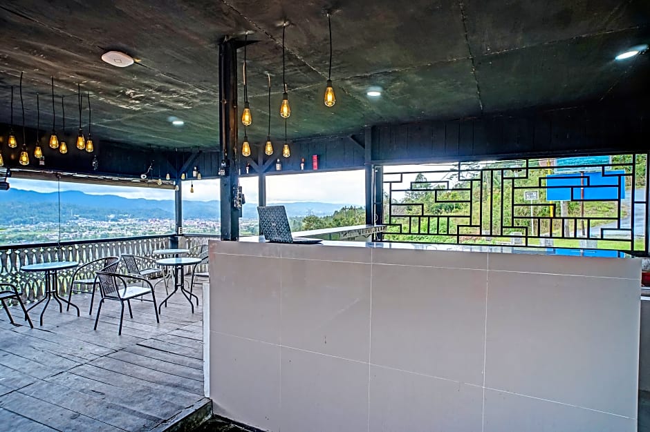 91562 Hotel & Cafe Angkasa Golat