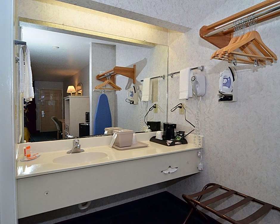 Econo Lodge San Antonio South