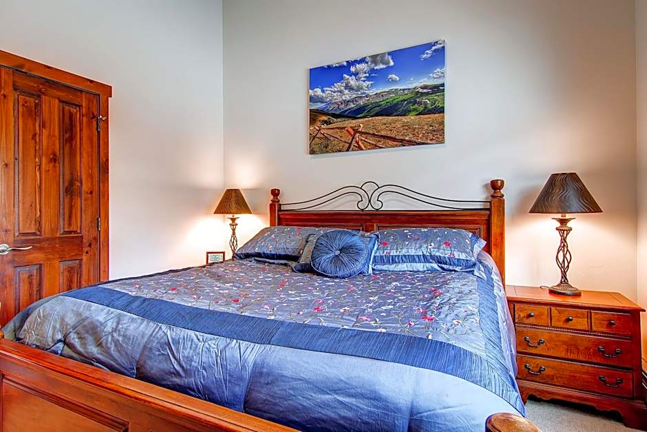 Main Street Junction