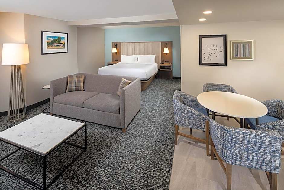 DoubleTree By Hilton Hotel Jackson