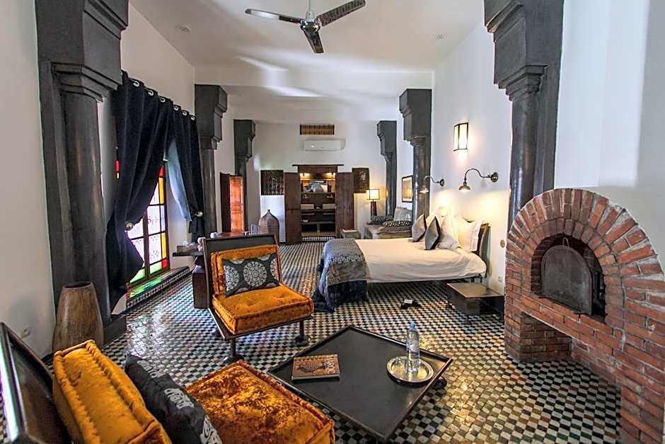 Riad Laaroussa