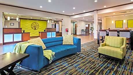 Best Western Plus Denver City Hotel & Suites