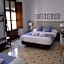 La Perla Granada Suites
