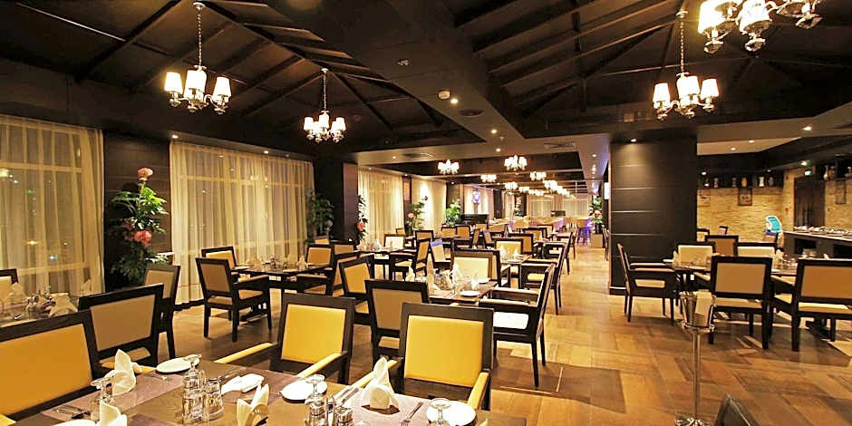 Park Regis Lotus Hotel