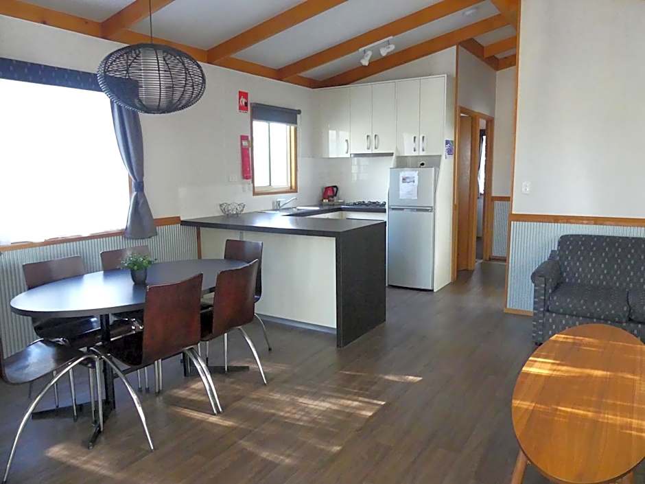 Moama Riverside Holiday Park