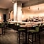 The Chicago Hotel Collection Ambassador Gold Coast