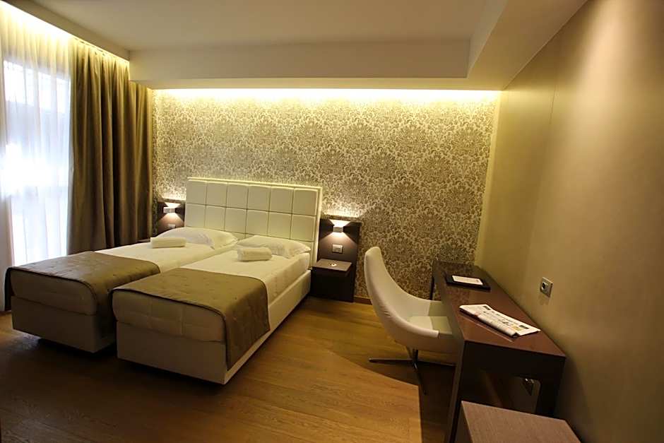 Mokinba Hotels Baviera