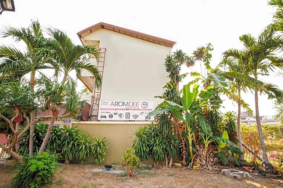 OYO 838 Aromdee Apartment