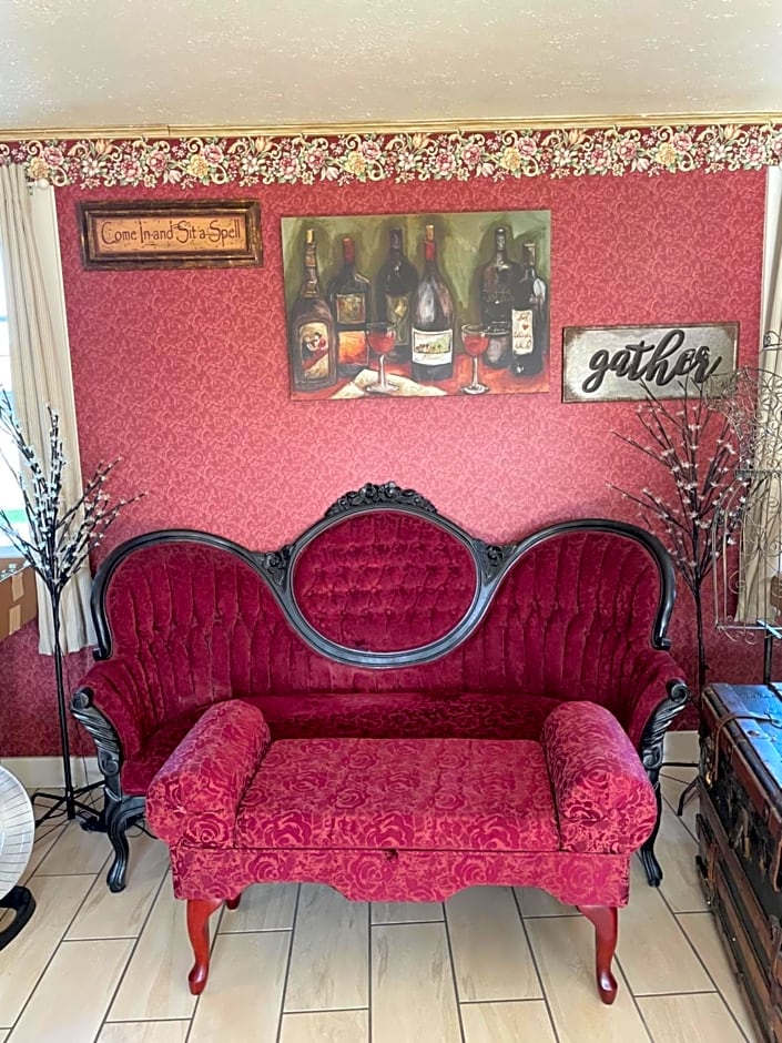 Foster Lake Inn