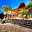 Bale Gede Lembongan