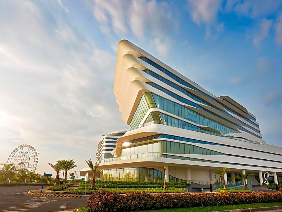 Conrad Manila — 50 fotoğraftan 1. fotoğraf