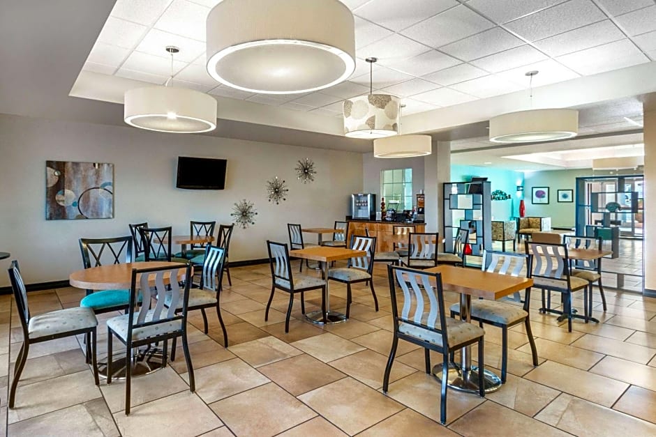 La Quinta Inn & Suites by Wyndham Tucumcari