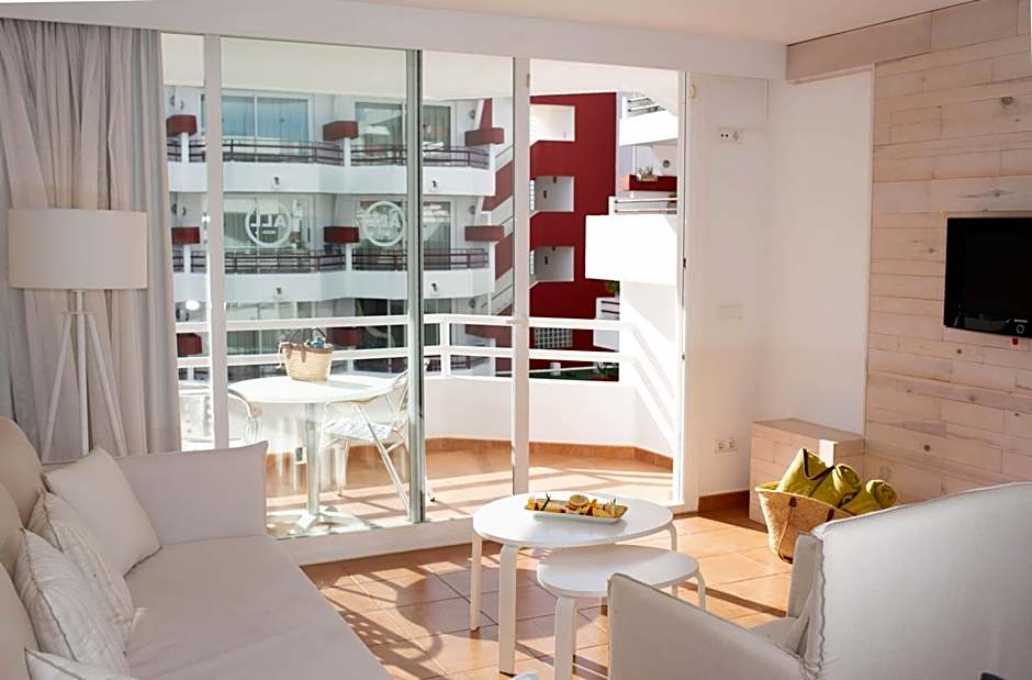 Apartamentos Llobet Ibiza