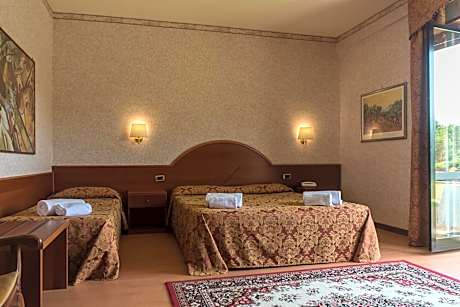 Double or Twin Room with Balcony