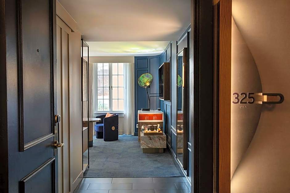 Hotel De La Poste - French Quarter, A Renaissance Hotel