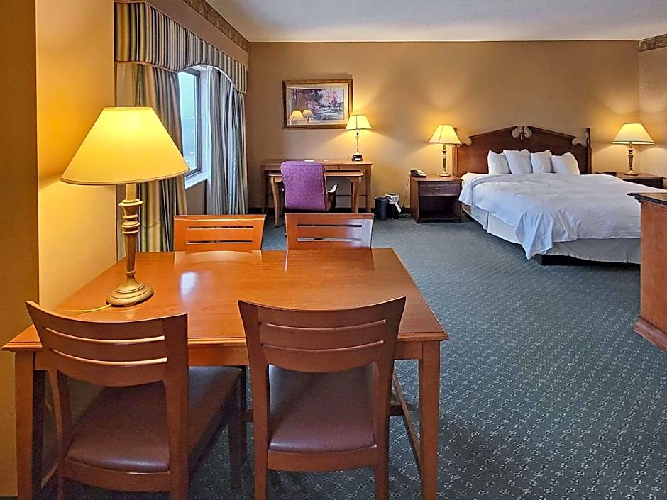 Radisson Hotel Cedar Rapids