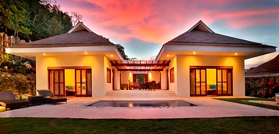 Photo 1 of 2 of Family Villa
