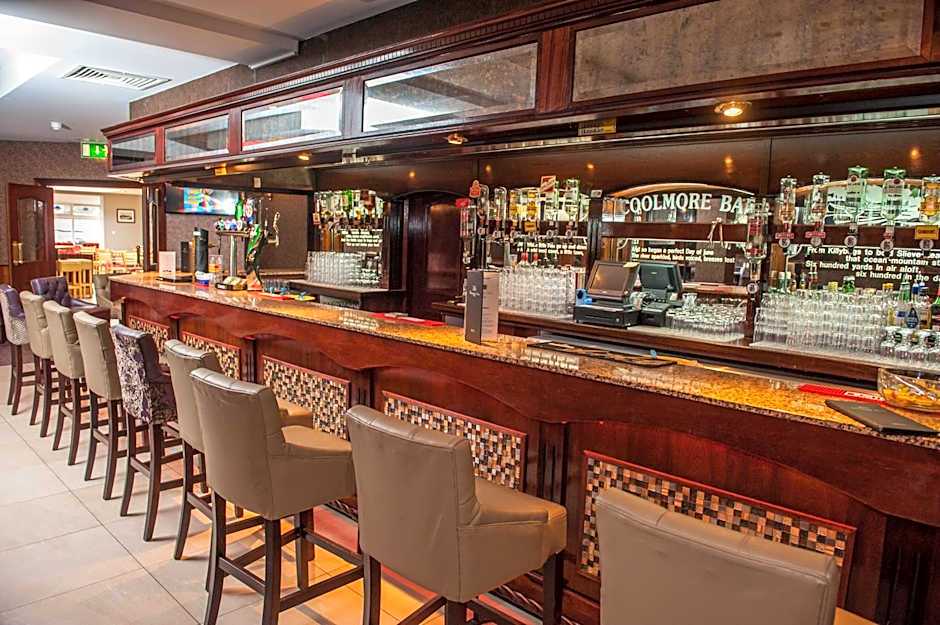 Allingham Arms Hotel