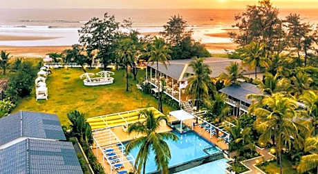 Foxoso La Beach Resort & Spa, Goa