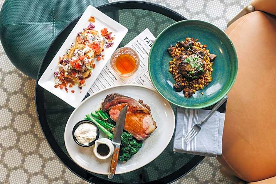 Crowne Plaza Louisville Airport Expo Ctr By IHG