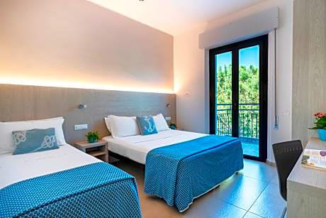 Superior Triple Room with Balcony