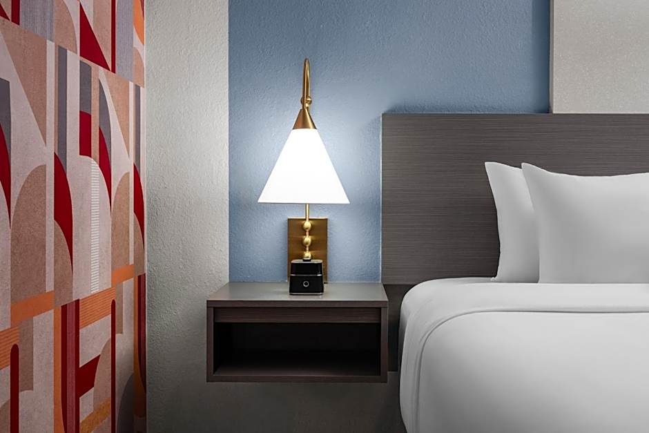 voco College Station Aggieland by IHG