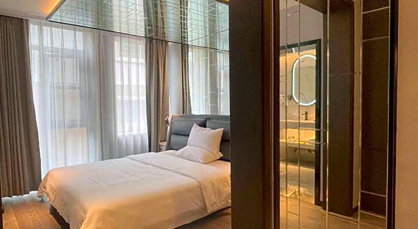 7Days Inn Deyang Zhongjiang Kuishan Park