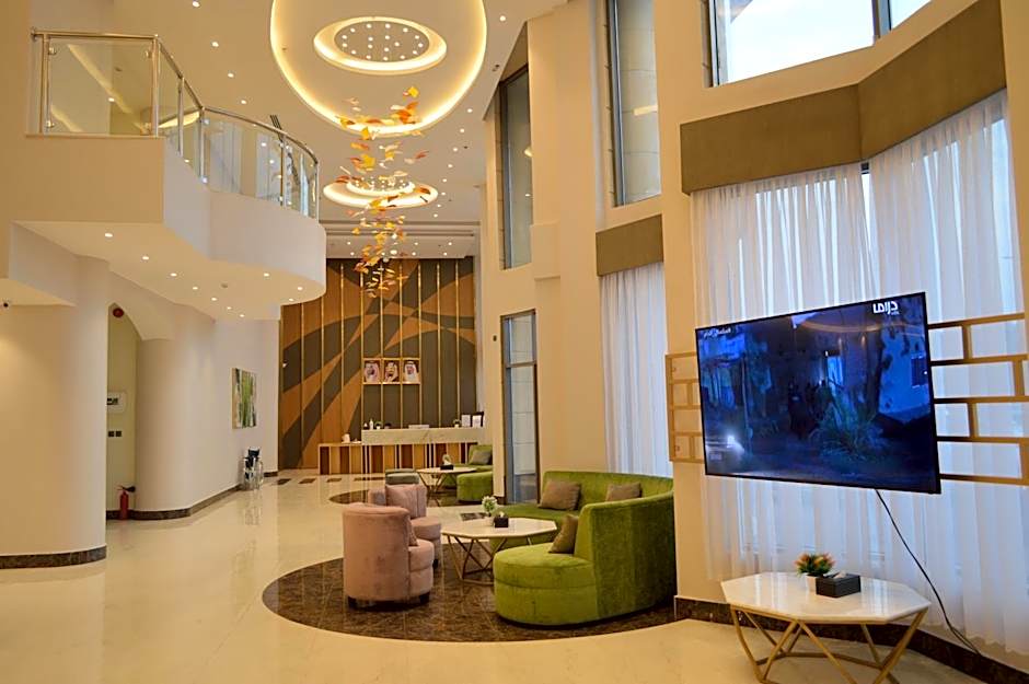 شقة فاخرة بالخبر- حي الحمراء