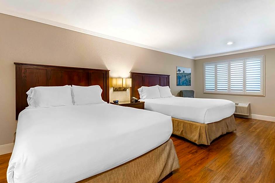 Best Western Dry Creek Inn