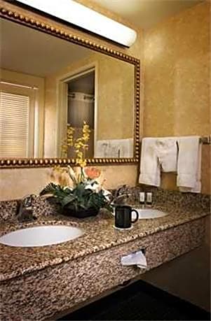 DoubleTree by Hilton Santa Fe