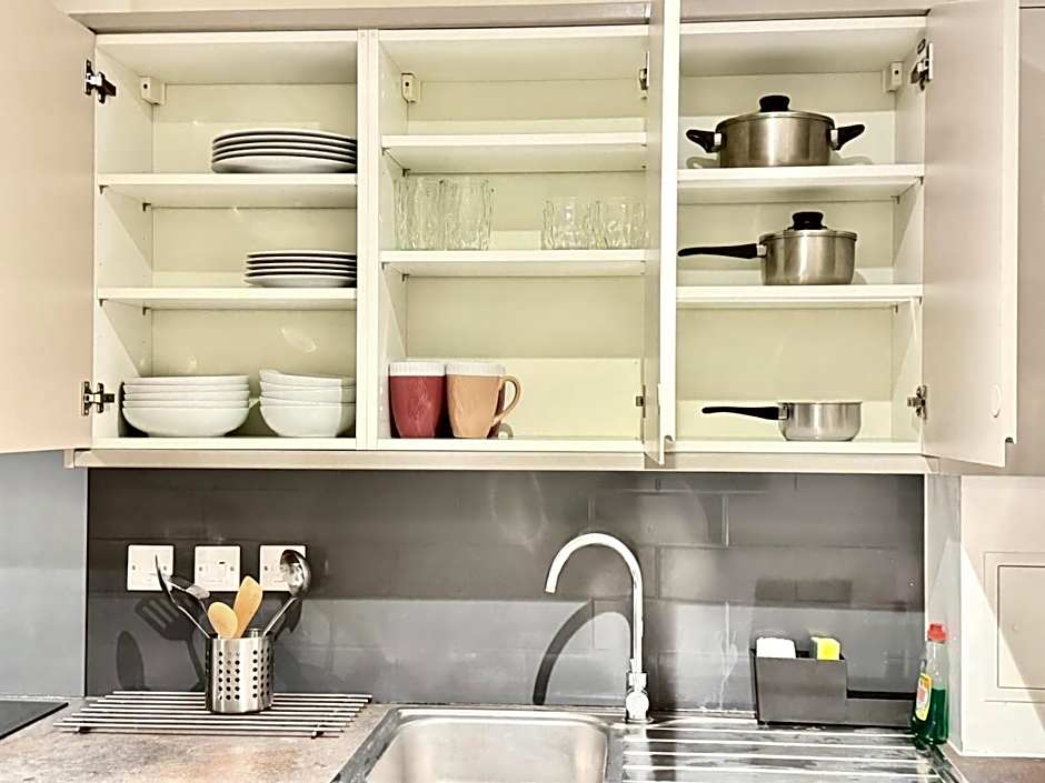 Hampton Suites Serviced Apartments