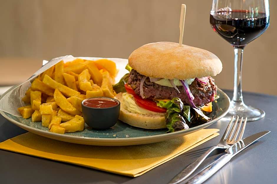 Ibis Styles Pertuis Luberon