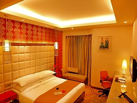 Deluxe Triple Room Inclusive of Wifi and 20% off on food & soft beverages