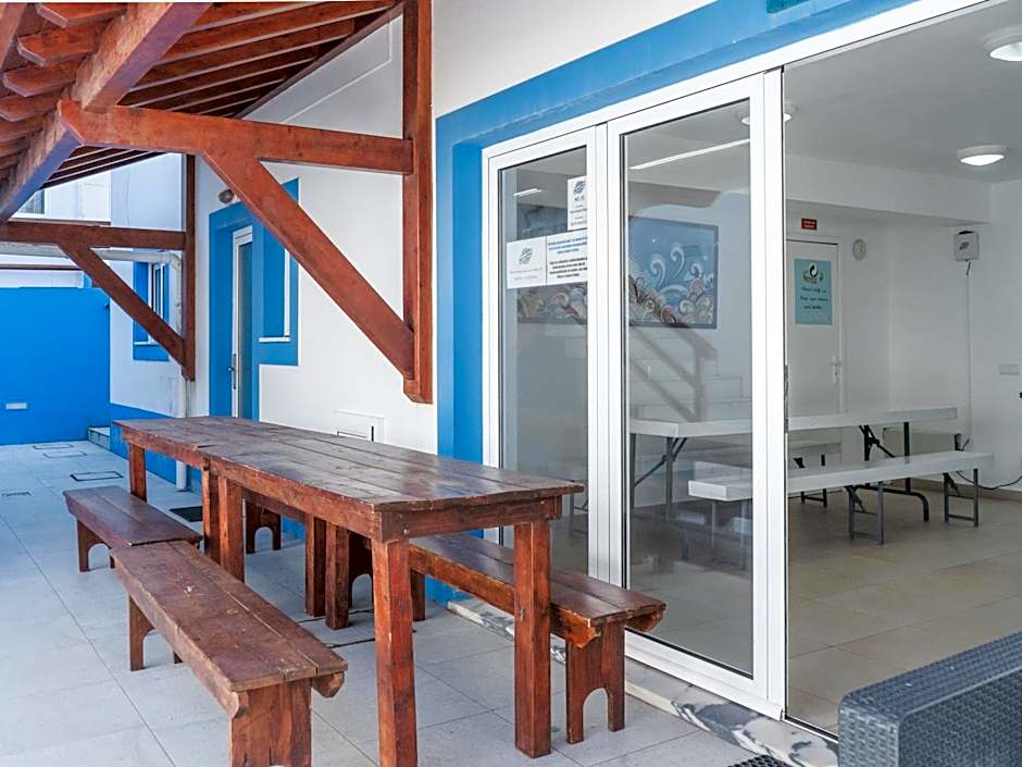 Peniche Surfcamp Hostel