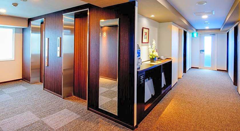 Hotel Route Inn Takamatsu Yashima