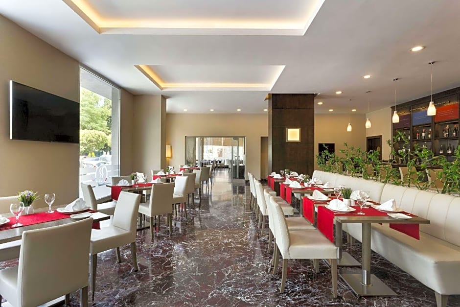 Ramada Plaza Izmir