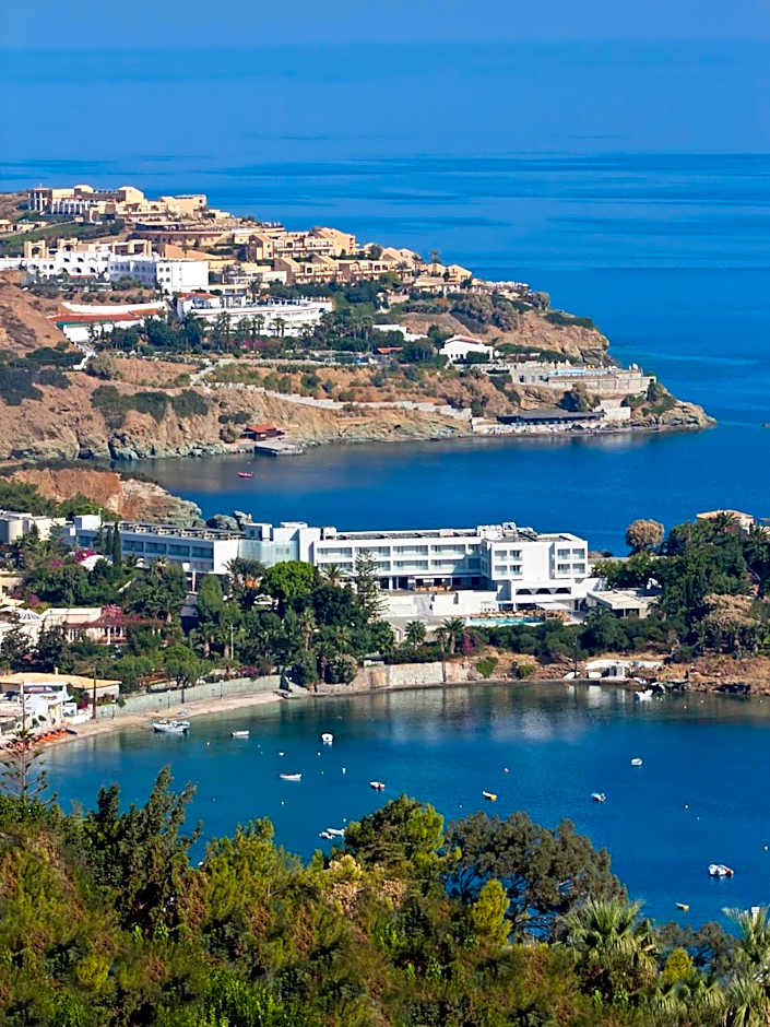 Litsa Mare Apartments