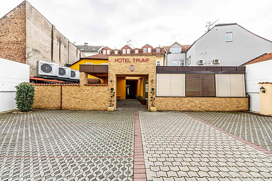 Hotel Trumf