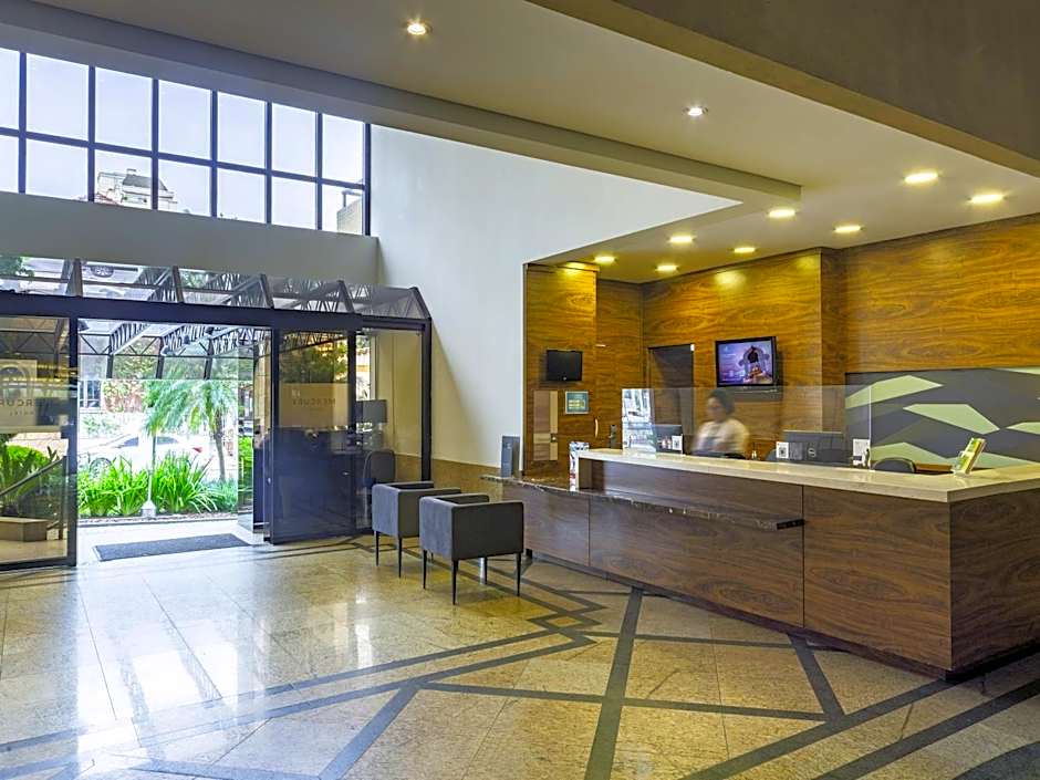 Mercure Curitiba Golden Hotel