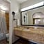 Quality Inn Charleston - West Ashley