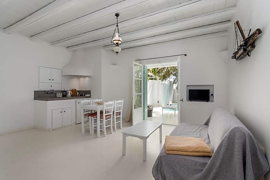 Thalassitra Private Pool Suites