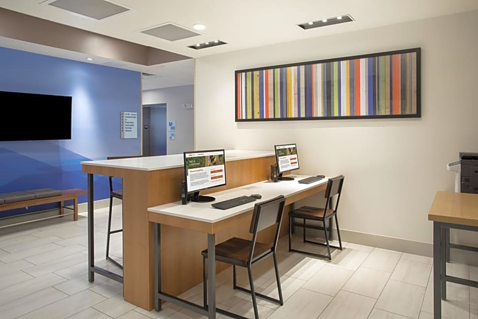 Holiday Inn Express & Suites Sioux City North-Event Center By IHG
