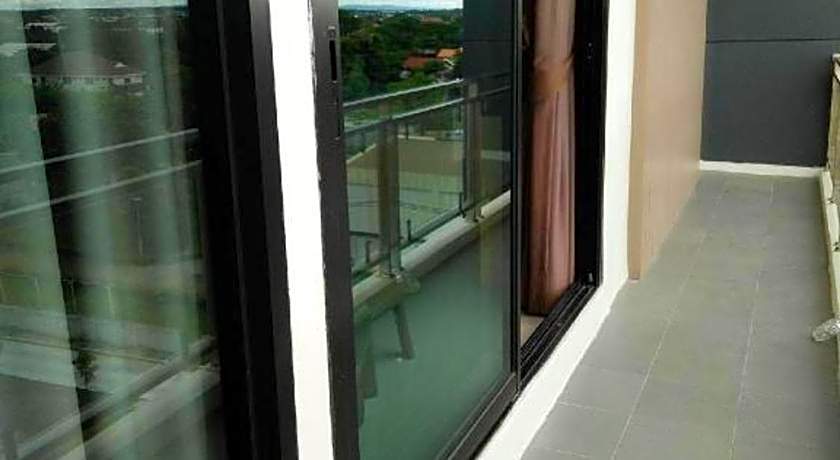 The Convenience Hotel