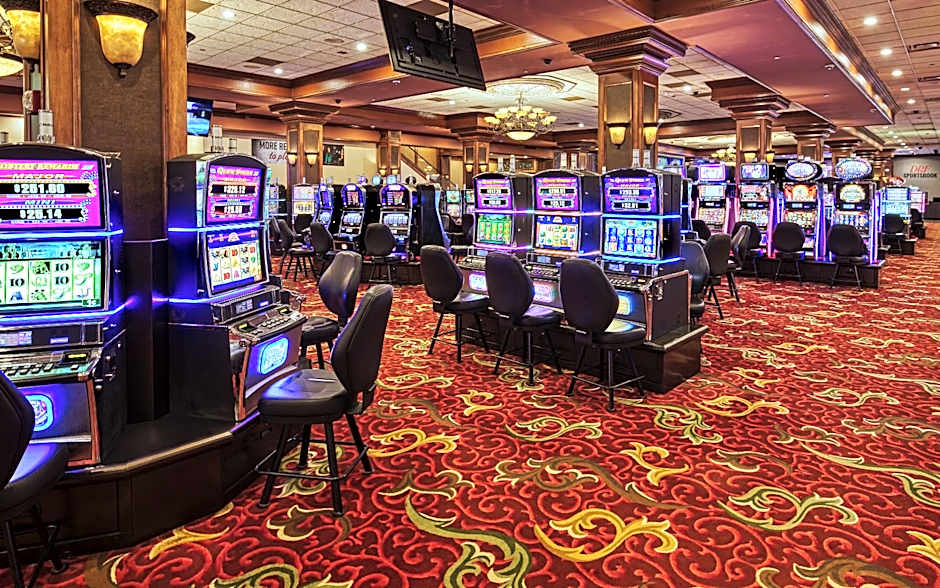 Lakeside Hotel Casino