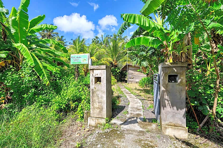 Kubu Artha Bungalow Nusa Penida