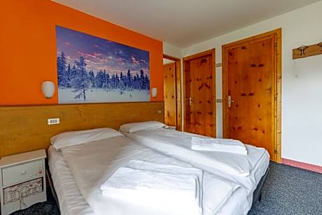 Triple Room with Balcony