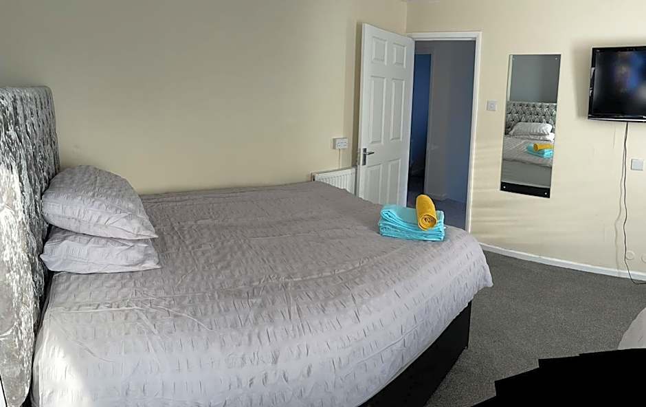 116 Maison Dieu Road Room C in Dover